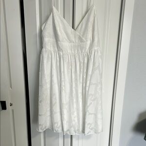 White Sleeveless Dress